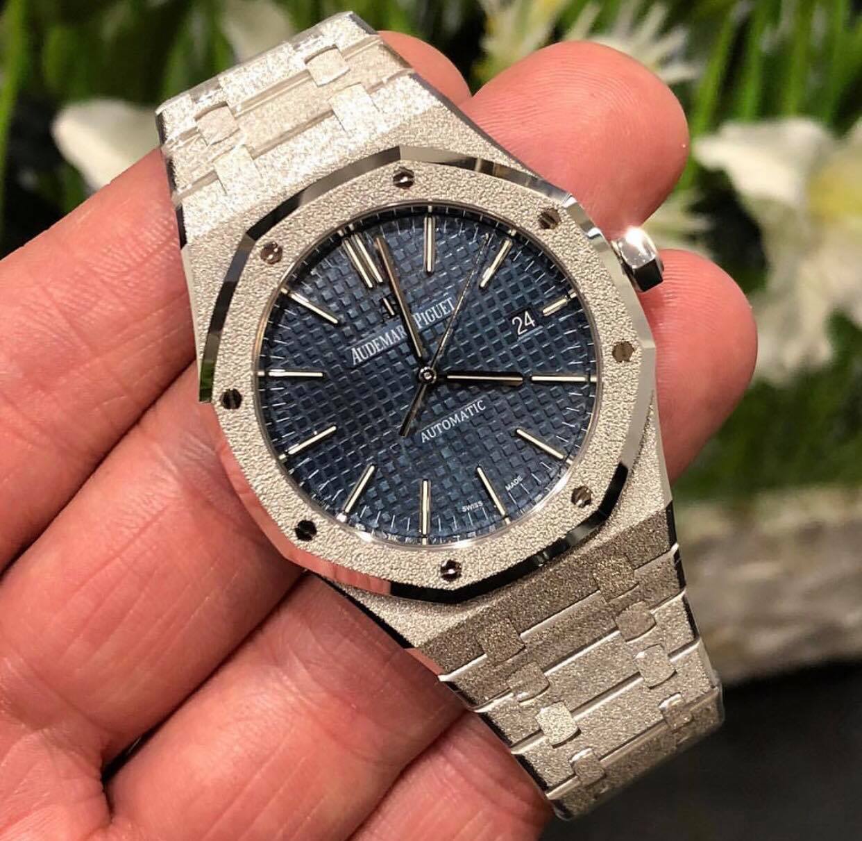 Audemars Piguet Pay and Basic Salary Insights in the US – Reddit Discussion