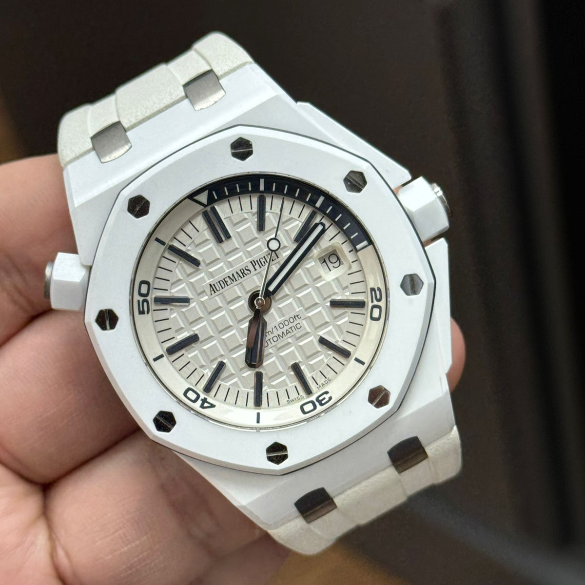 Audemars Piguet Royal Oak Offshore White Rubber Strap: A Stylish Upgrade for Your Watch