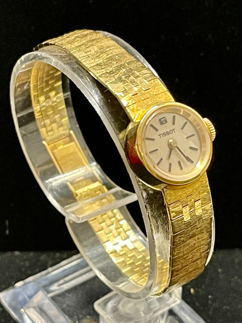 tissot womens watch gold 18k