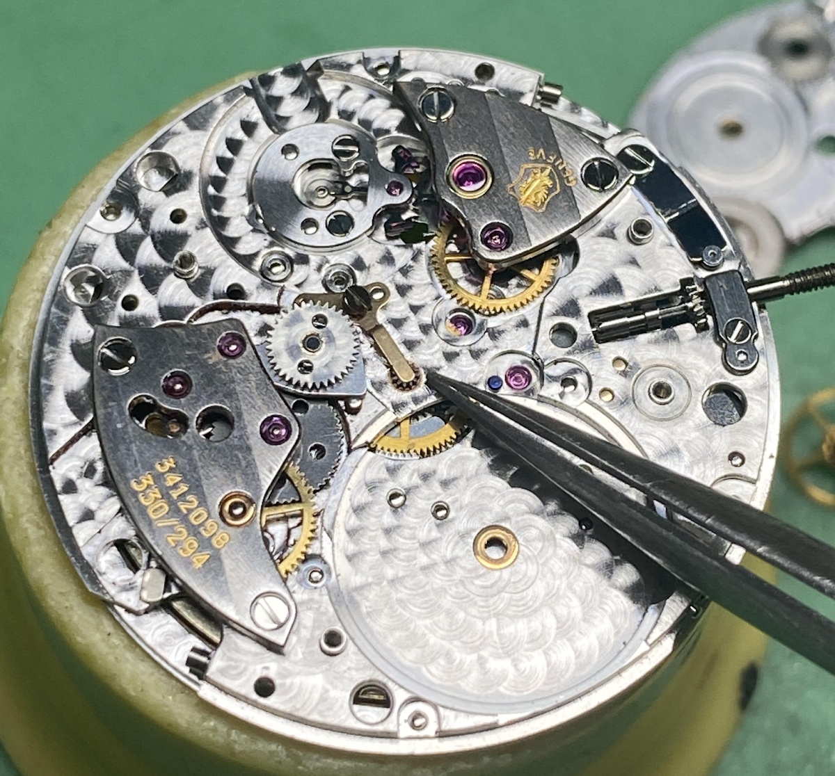 Affordable Patek Philippe Automatic Watch Repair: Restore Your Luxury Watch