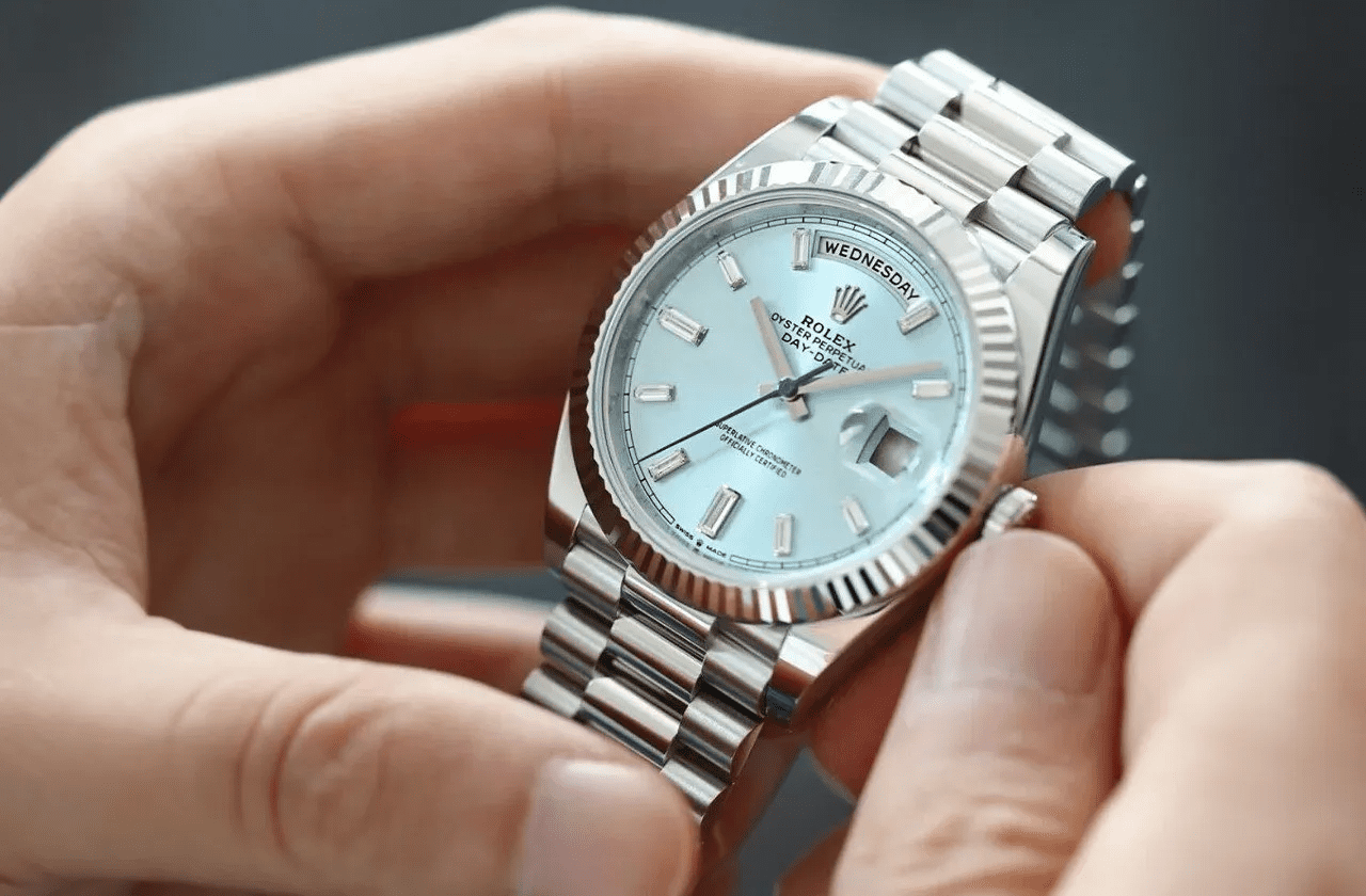 Titan Mechanical Watch Winding Tips: Ensure Accurate Timekeeping and Longevity