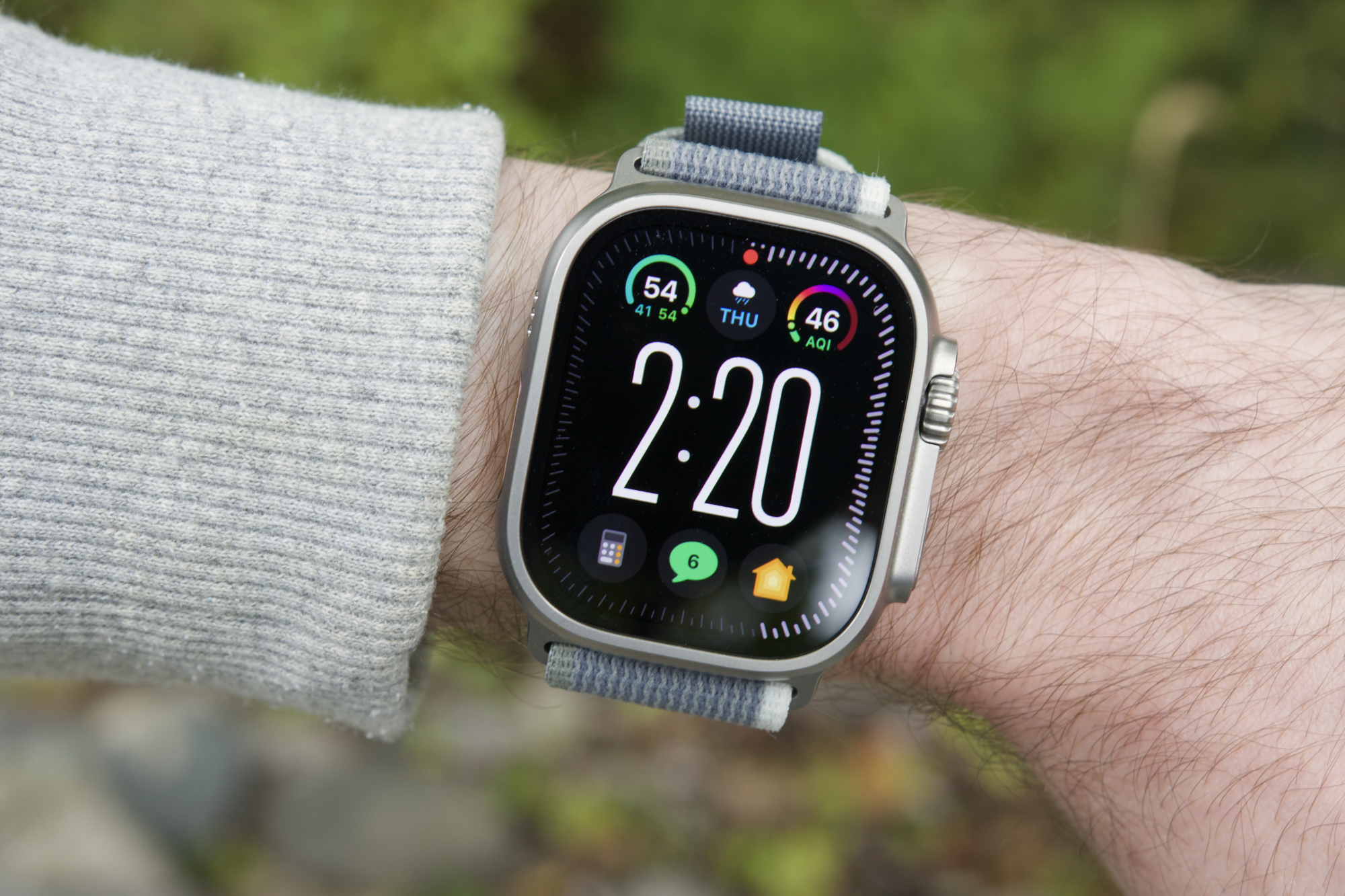 How to Enjoy Apple Watch Ultra 2 Features Without an iPhone Nearby