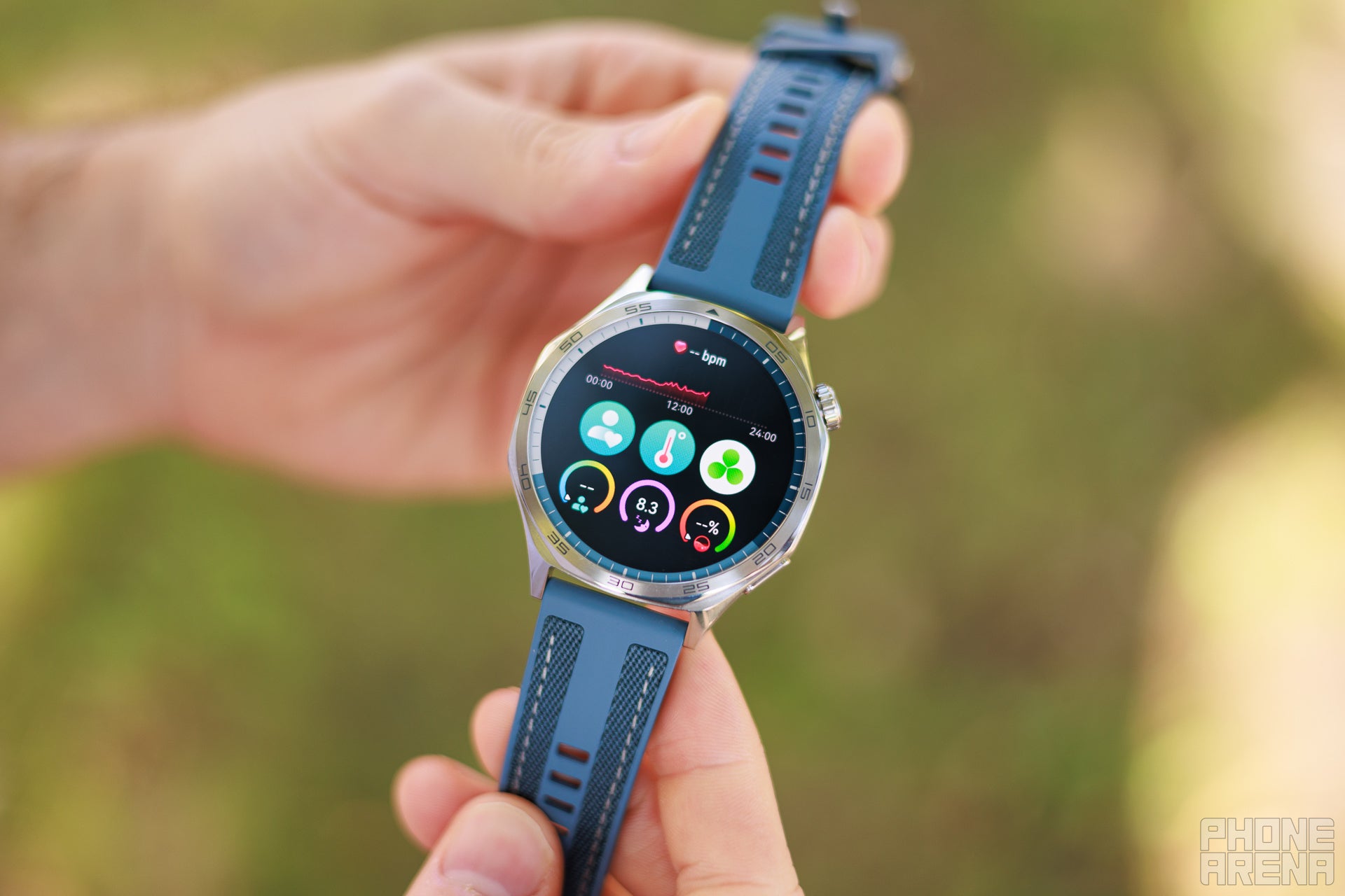 Complete Huawei Watch GT 5 Review: Design, Features, and User Experience