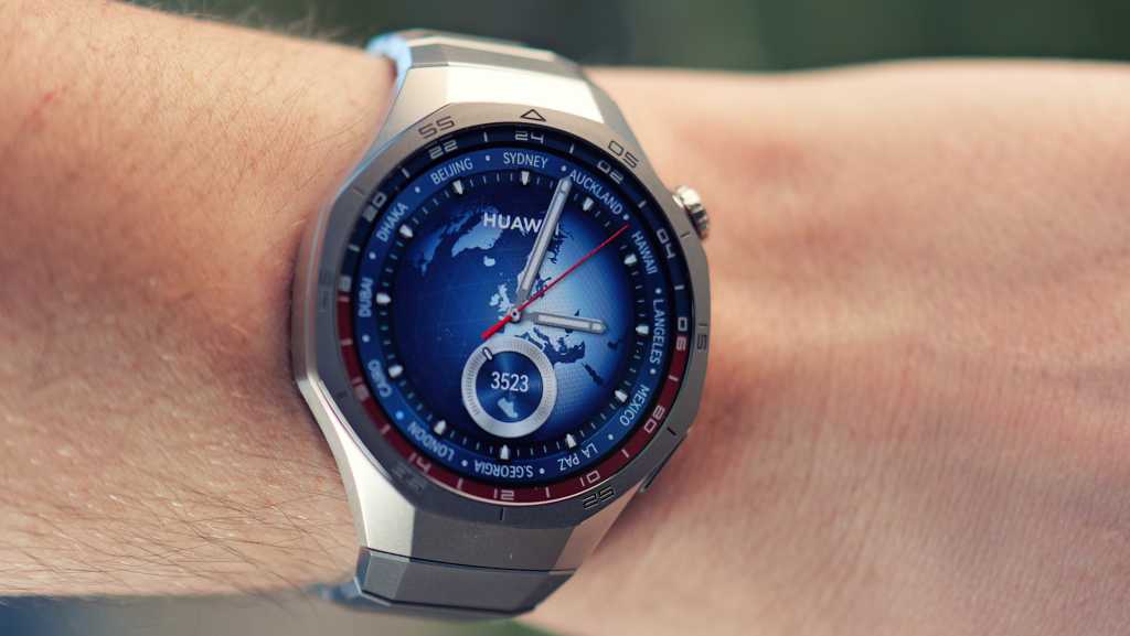 Huawei Watch GT 5 Pro Review: Advanced Features and Design Insights