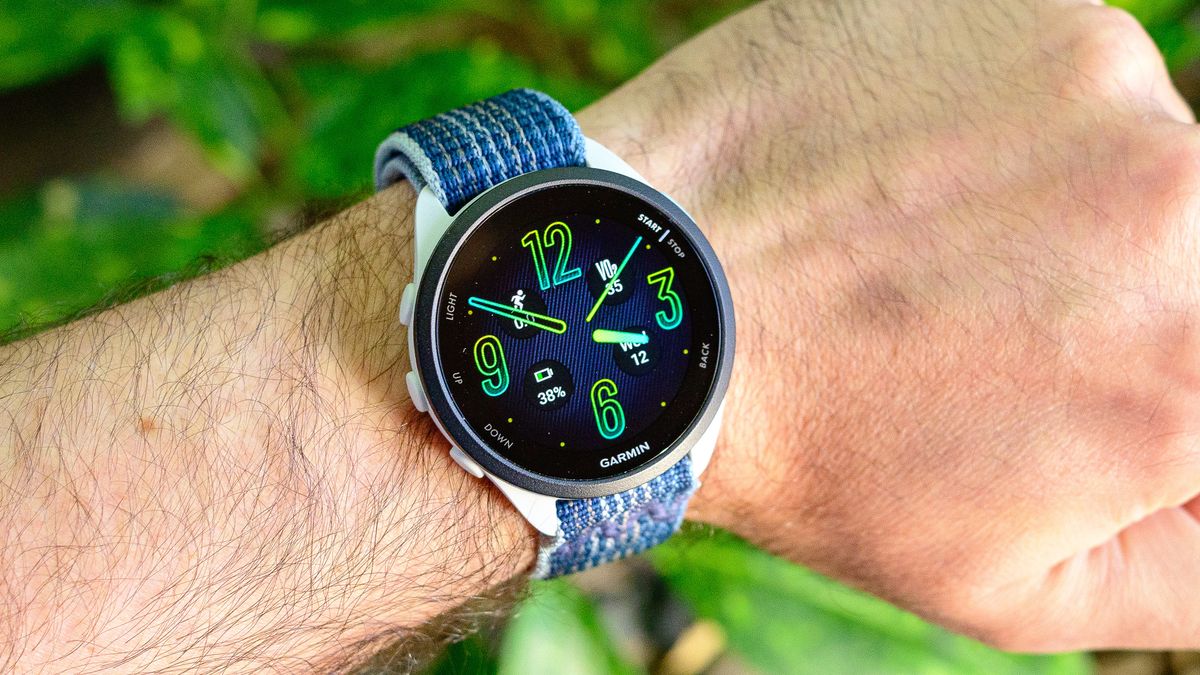 Top Garmin Smart Watches: Features, Reviews & Buying Guide