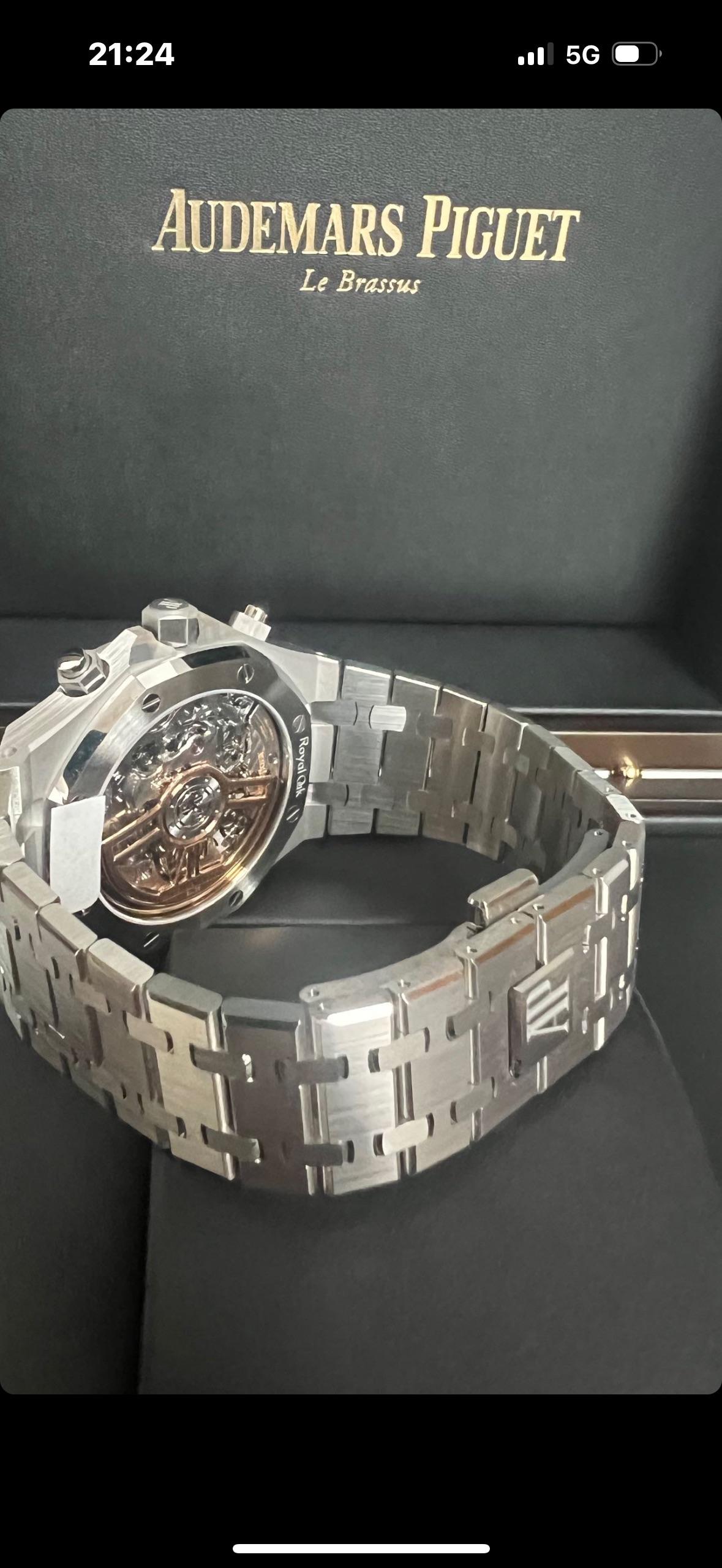 Exploring Audemars Piguets Pay Basic Options on Reddit in 2024